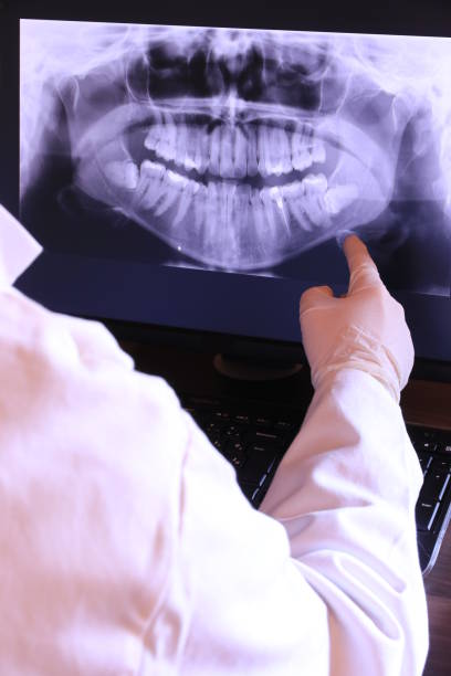 Best Cracked Tooth Emergency Dentist  in Collins, MS